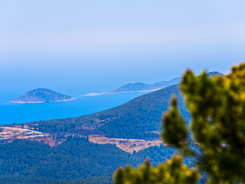  gece  -  Kasım
  | Kalkan Üzümlü’de Deniz Manzaralı Korunaklı Aile Villası Tatili